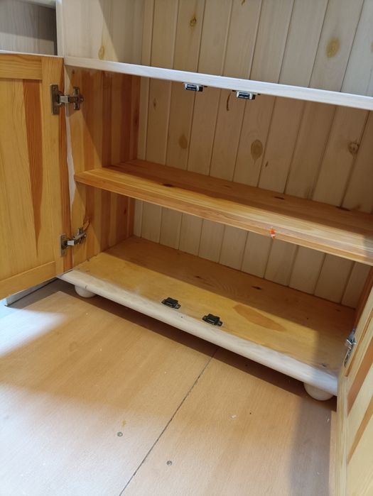 Biblioteczka drewniana