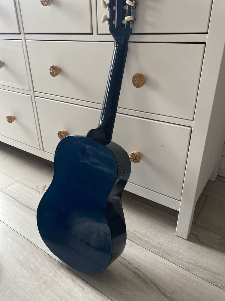 Gitara Suzuki model SCG-2 1/2 BLS