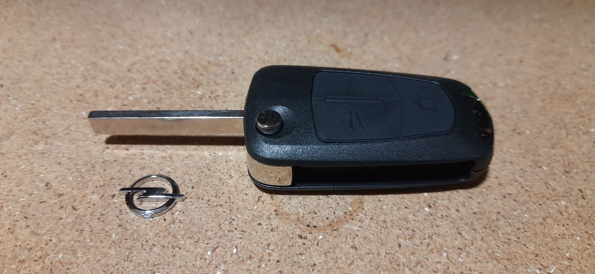 Chave Opel 3 botões nova