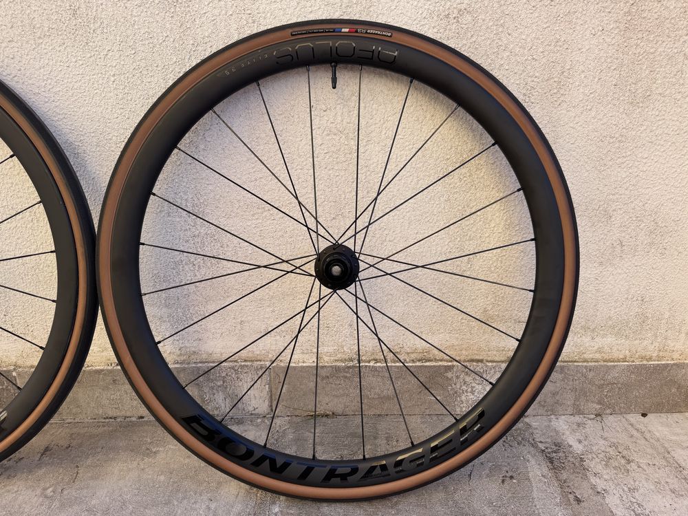 Bontrager Aeolus Elite 35 TLR Disc