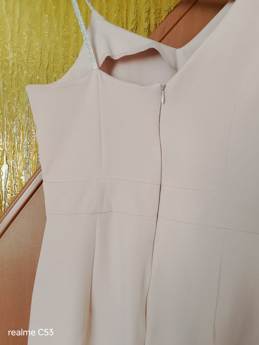 Продаю святкову сукню