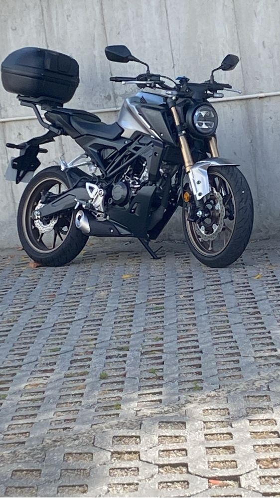 Honda cb125r 2024