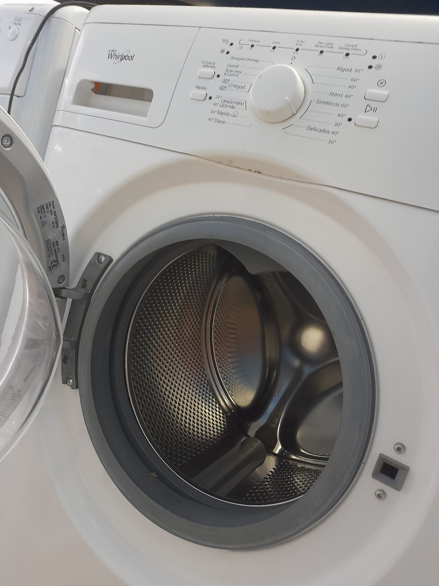Máquina de lavar roupa Whirlpool  9kg