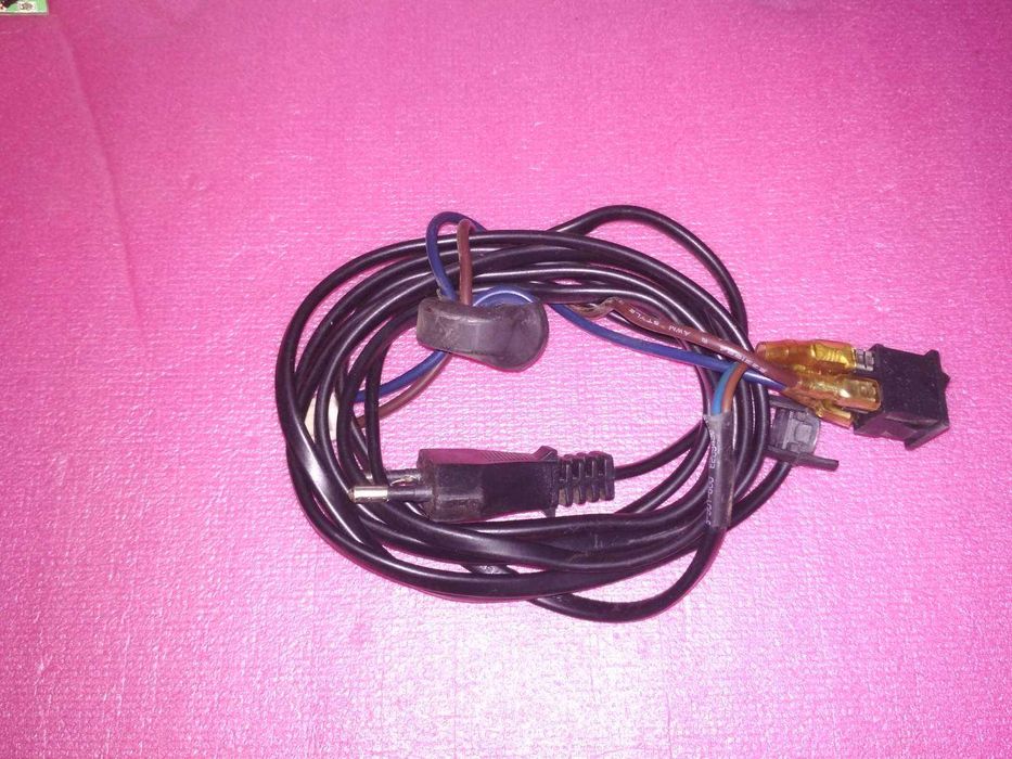 Blaupunkt 32/173i-GB-5B-1HBKU-DE--разборка битого