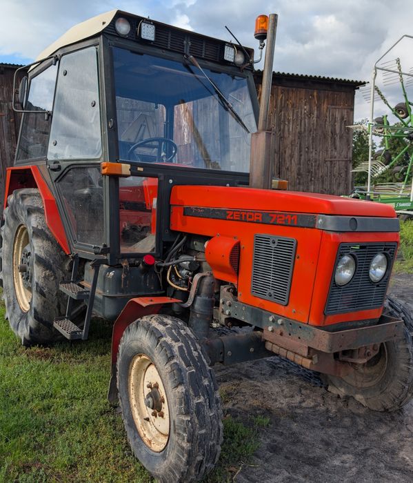 Ciągnik rolniczy Zetor 7211 - 1989 rok