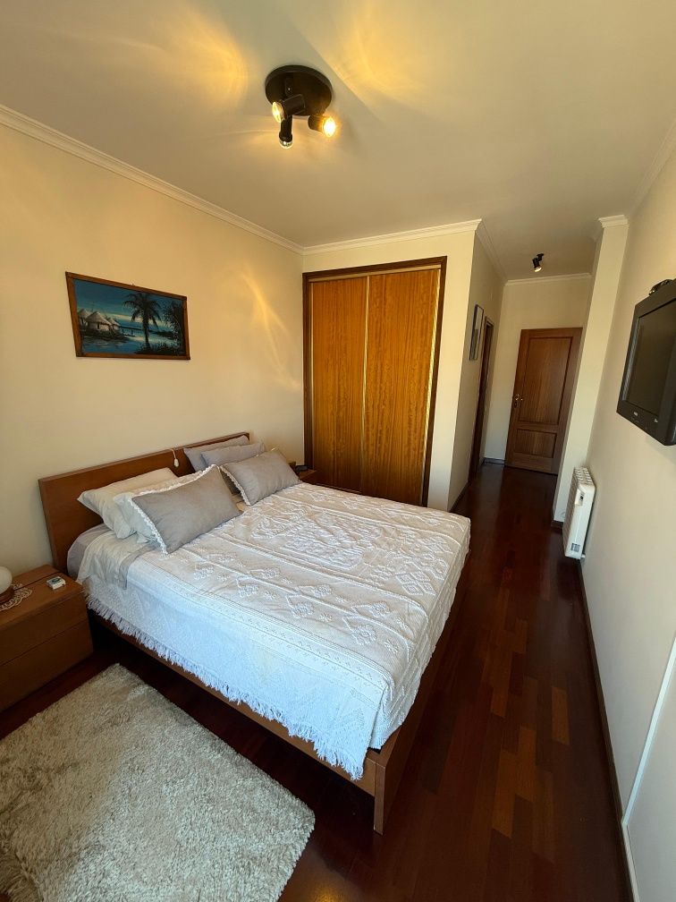 T2+1 na Rechousa com Lugar de Garagem e Arrumos