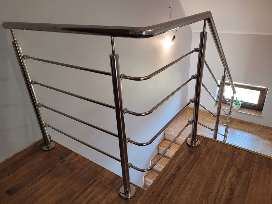 BALUSTRADA ze stali nierdzewnej Szybkie terminy Schody Balkony Tarasy