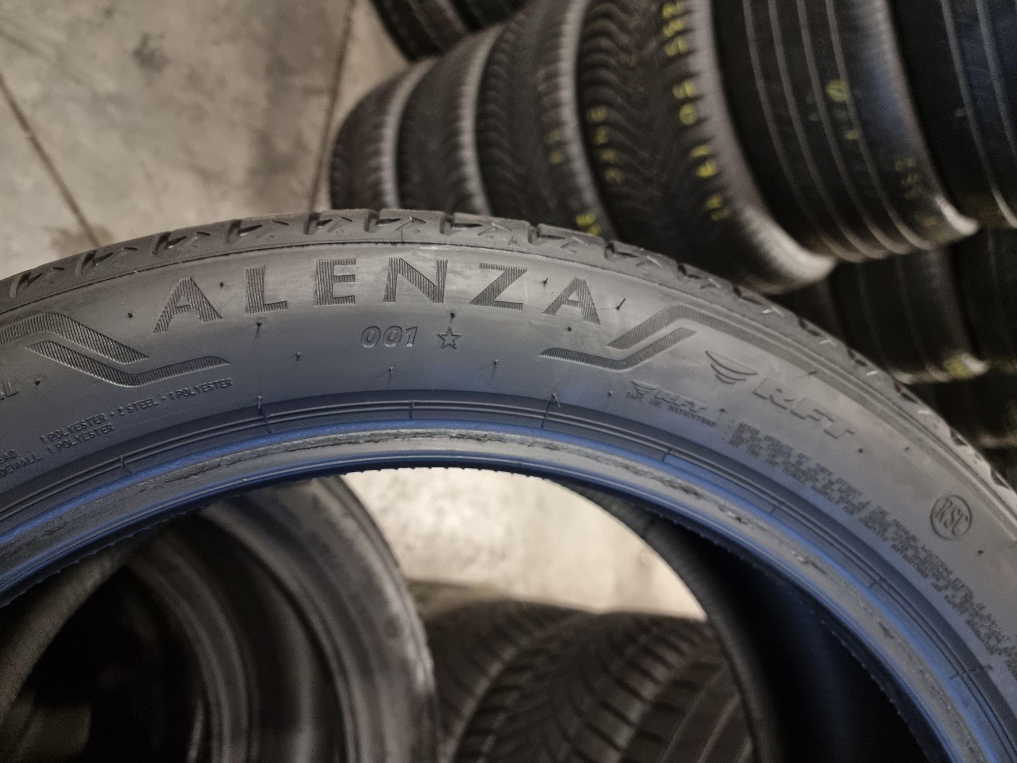 Шини літні 245х45хR20-275х40хR20 Bridgestone Alenza 001 RSC 4 ШТ