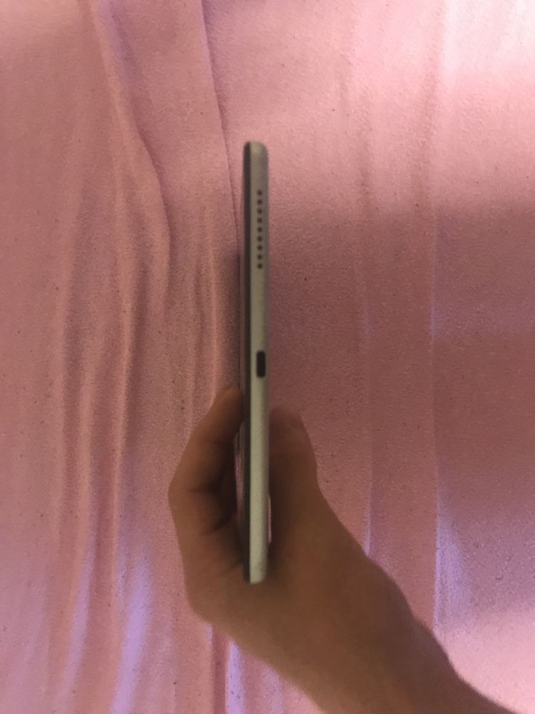 Lenovo m10 uszkodzony