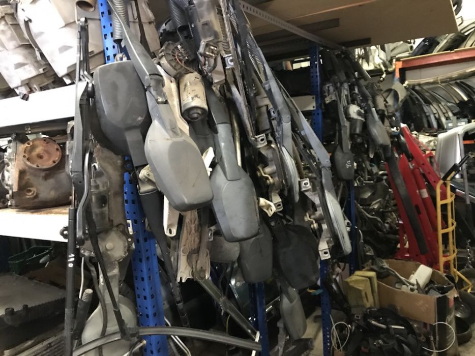 Mecanismos de Limpa-Vidros Mercedes W124/201/202/203/210/211