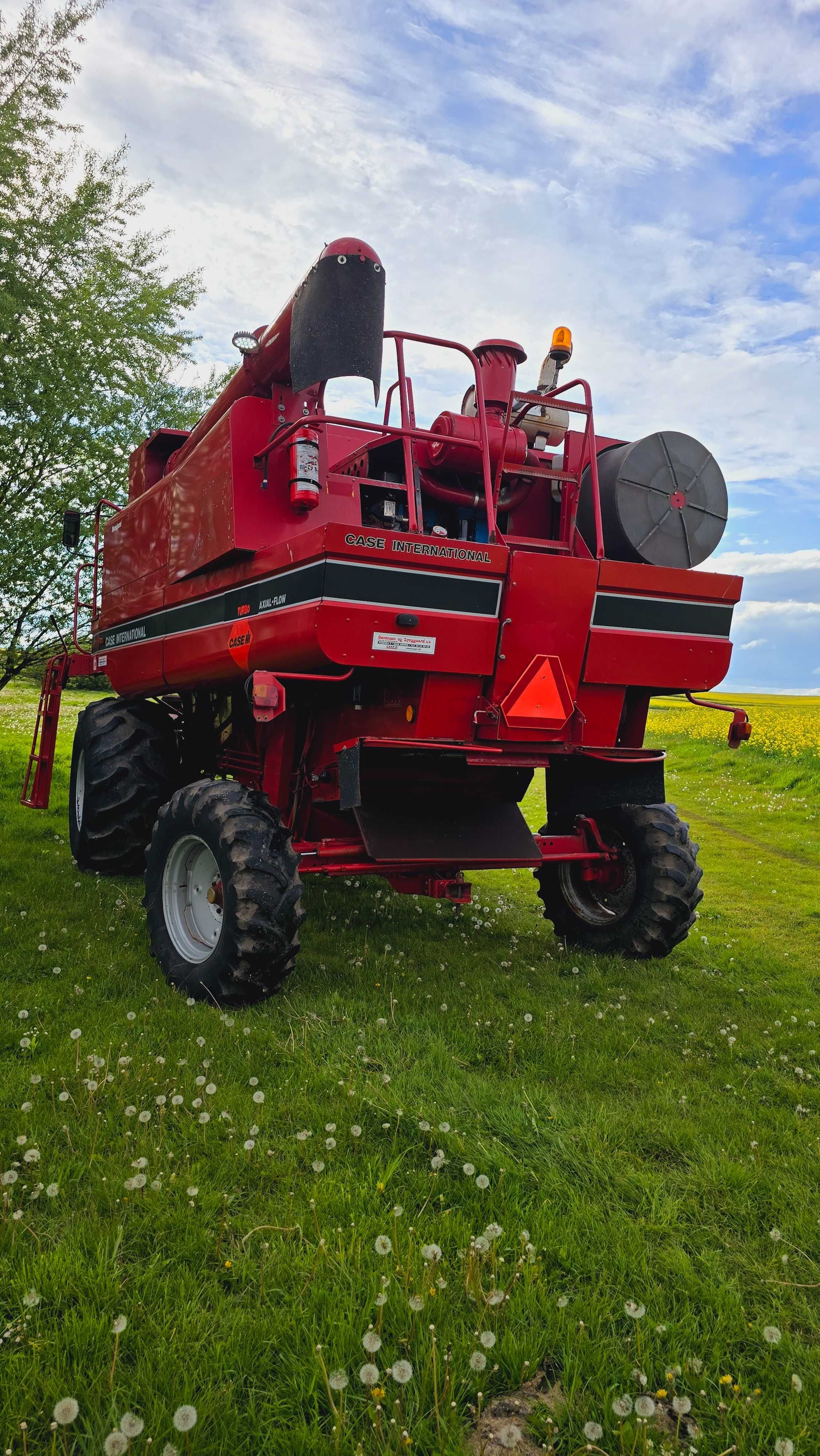Комбайн кейс 1660Е 1993рік з жаткою 5м
