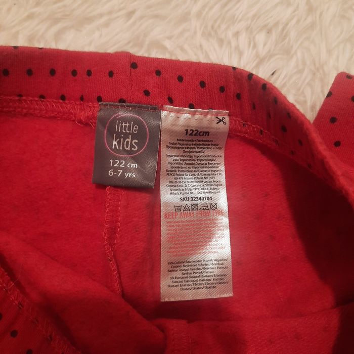 Czerwone świąteczne leginsy dla dziewczynki Little Kids rozmiar 122 cm