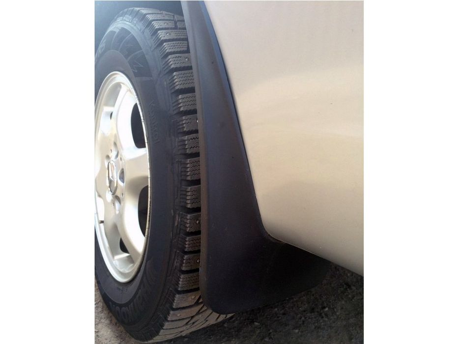 Модельні бризговики на Мерседес Віто. Болотники на Vito. Дзвони!