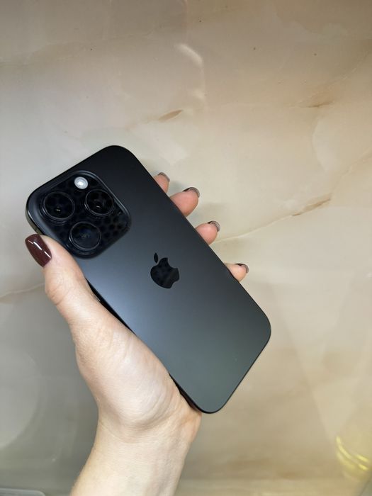 Продам iPhone 16 pro 512 gb
