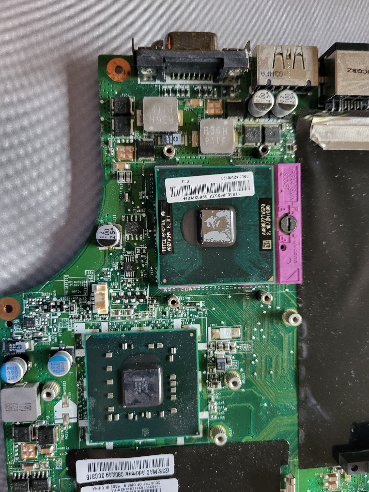Sprzedam plyte główną +procesor do laptopa Lenovo SL510.