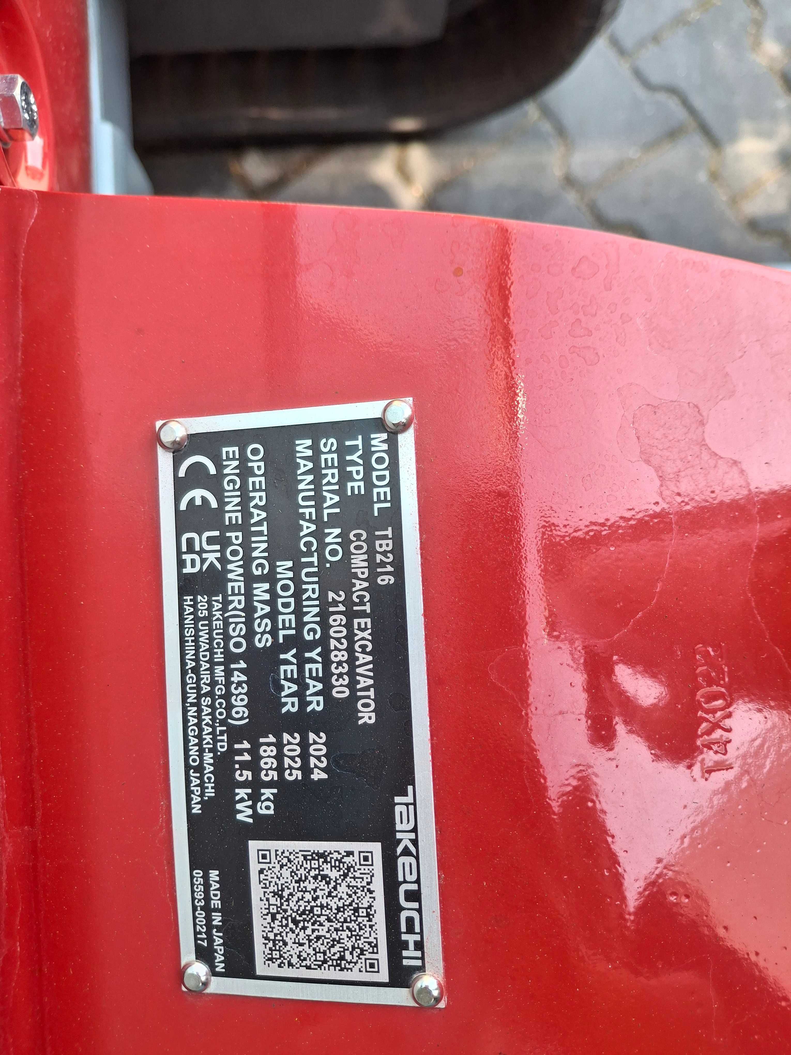 Minikoparka Takeuchi TB216 V4 koparka gąsienicowa – 1,8 t  POWERTILT