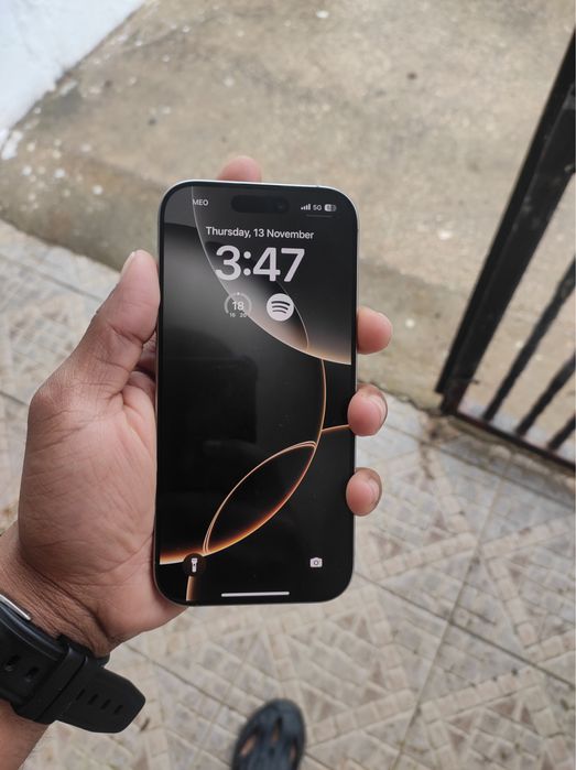 IPhone 16 pro 256GB como novo