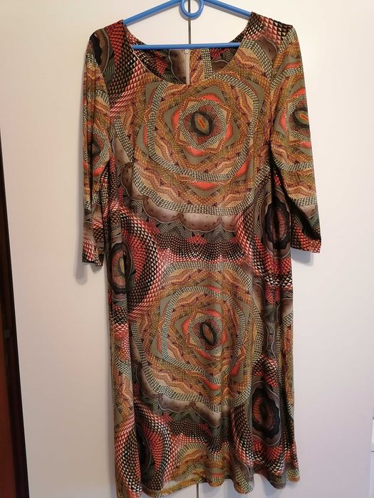 Nieużywana sukienka damska r 42.