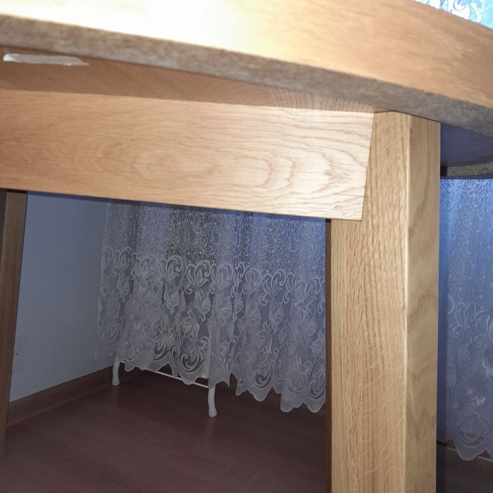 Sprzedam stół drewniany okrągły rozkladany