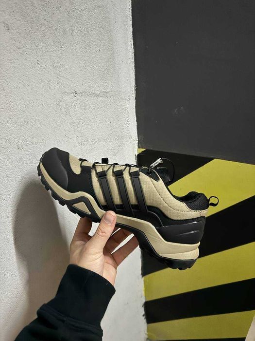 Кросівки Adidas Terrex Swift R2 Gore-Tex Beige premium