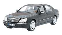 MERCEDES S-KLASA V222 Long Model samochodu 1:18 OE