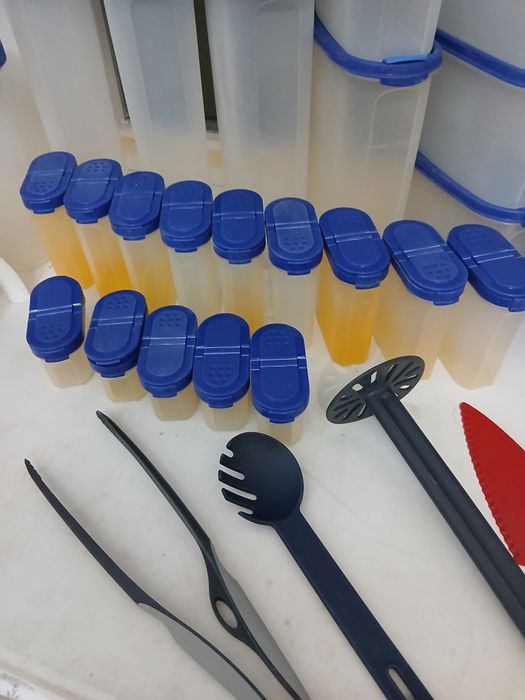 Посуд Tupperware, компактуси для сипучіх та дрібниці ВІД 100 ГРН