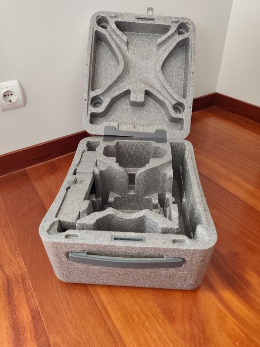 Mochila e caixa para drone DJI Phantom 4