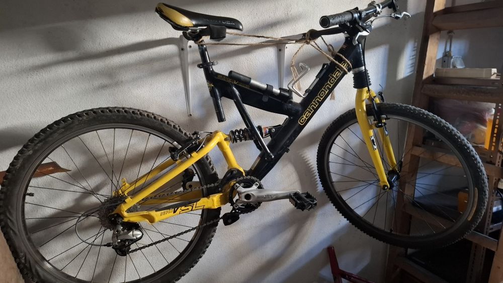 Cannondale super V 1000