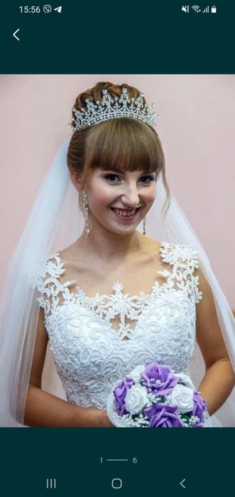 Весільна сукня білого кольору, 42-44 розмір