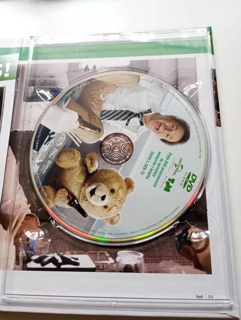 Ted film na DVD + książka