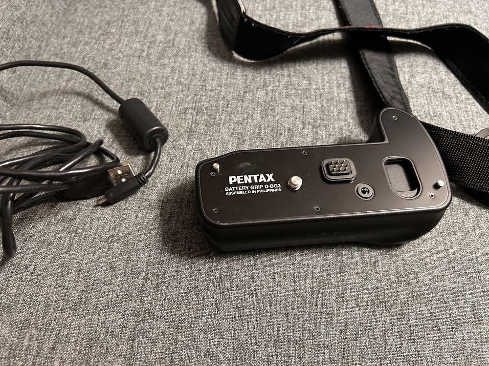 Vendo camera Pentax K200D, como nova