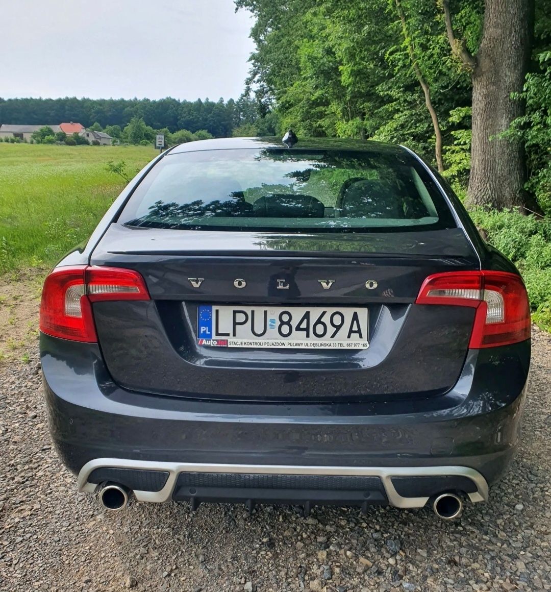 Zadbane Volvo S60 R-Design 1.6 D2