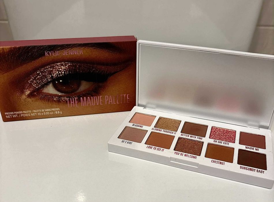 Kylie Cosmetics - The Mauve Eyeshadow Palette