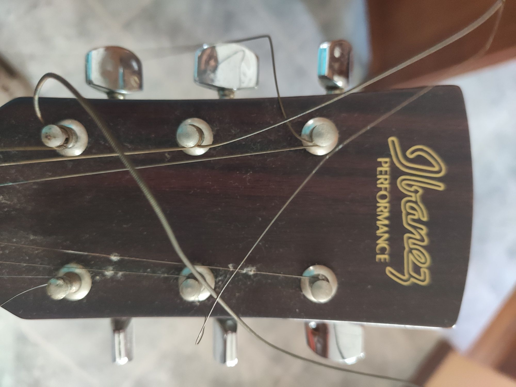 Guitarra acústica de cordas de aço Ibanez