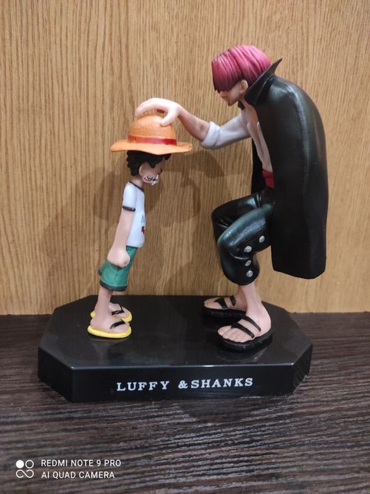 Аниме фигурка Шанкс і Луффи. Ван пис