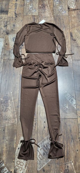 Komplet damski bluzka top legginsy czekolada wysoki stan wiązania S M