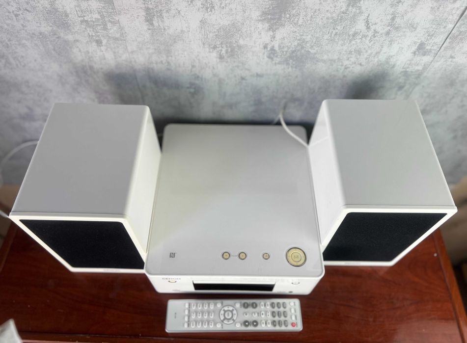 Denon RCD-N9 – Wi-Fi, Bluetooth, AirPlay, Spotify