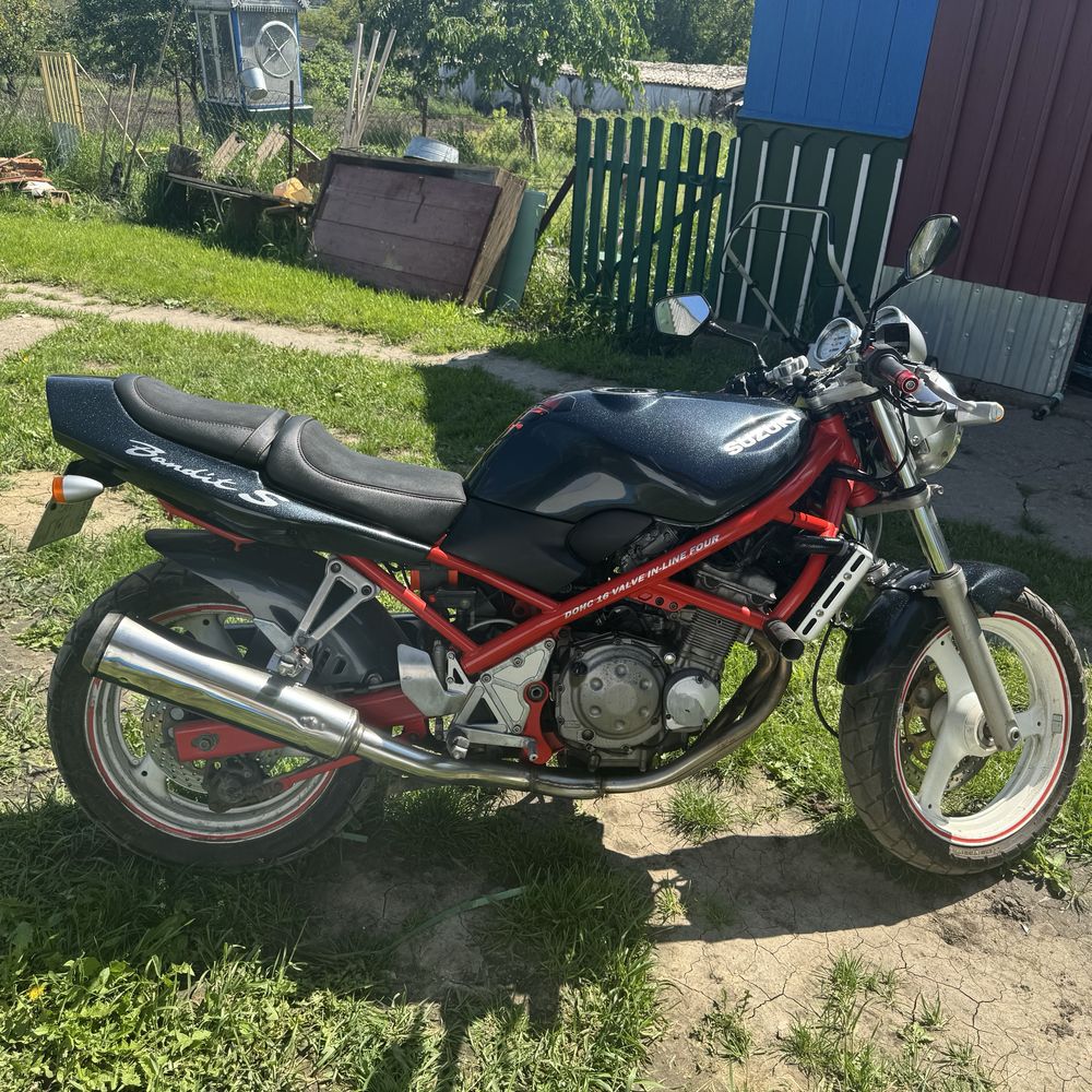 Suzuki Bandit 250