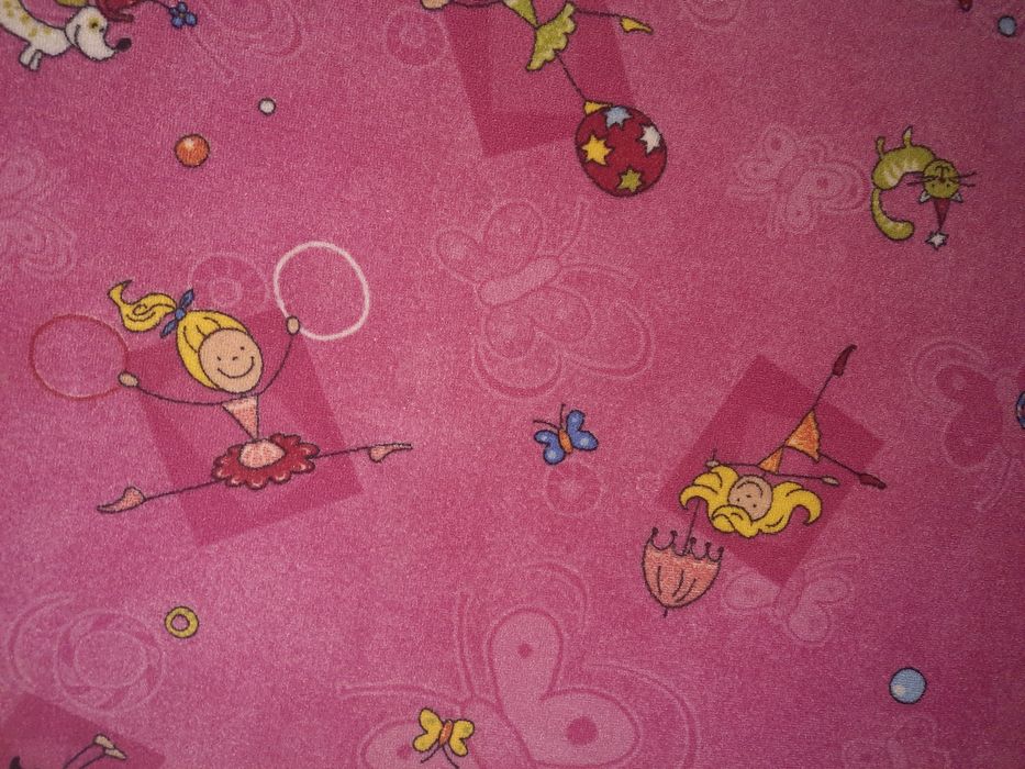 Wykładzina dziewczęca 216 x 370 dywan baletnice akrobatyczki