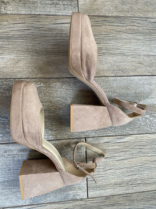 Босоніжки жіночі натуральна замша