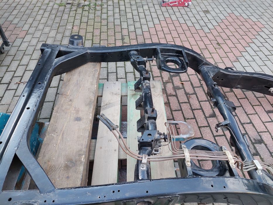 Nissan Patrol Y60 2.8 3 drzwi 1993 rok rama