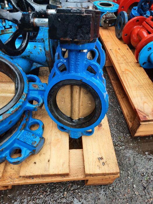 Запорная арматура! Задвижки. Батерфляй. Компенсатор.