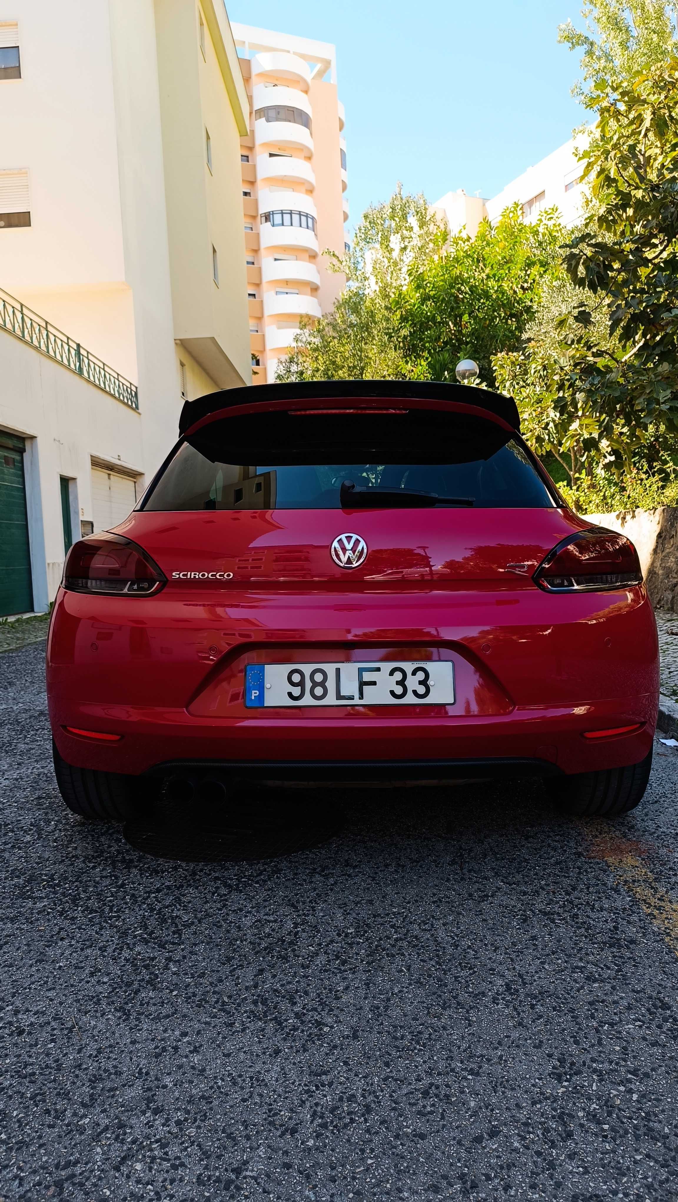 VW Scirocco 1.4 TSI R-Line Cx. Aut DSG - Nacional! Oportunidade Única!