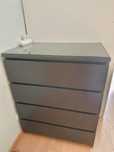 Comoda MALM IKEA na cor preto/castanho com 4 cavetas,