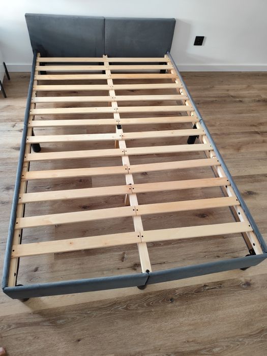 Cama de 120 cm x 200 cm nova