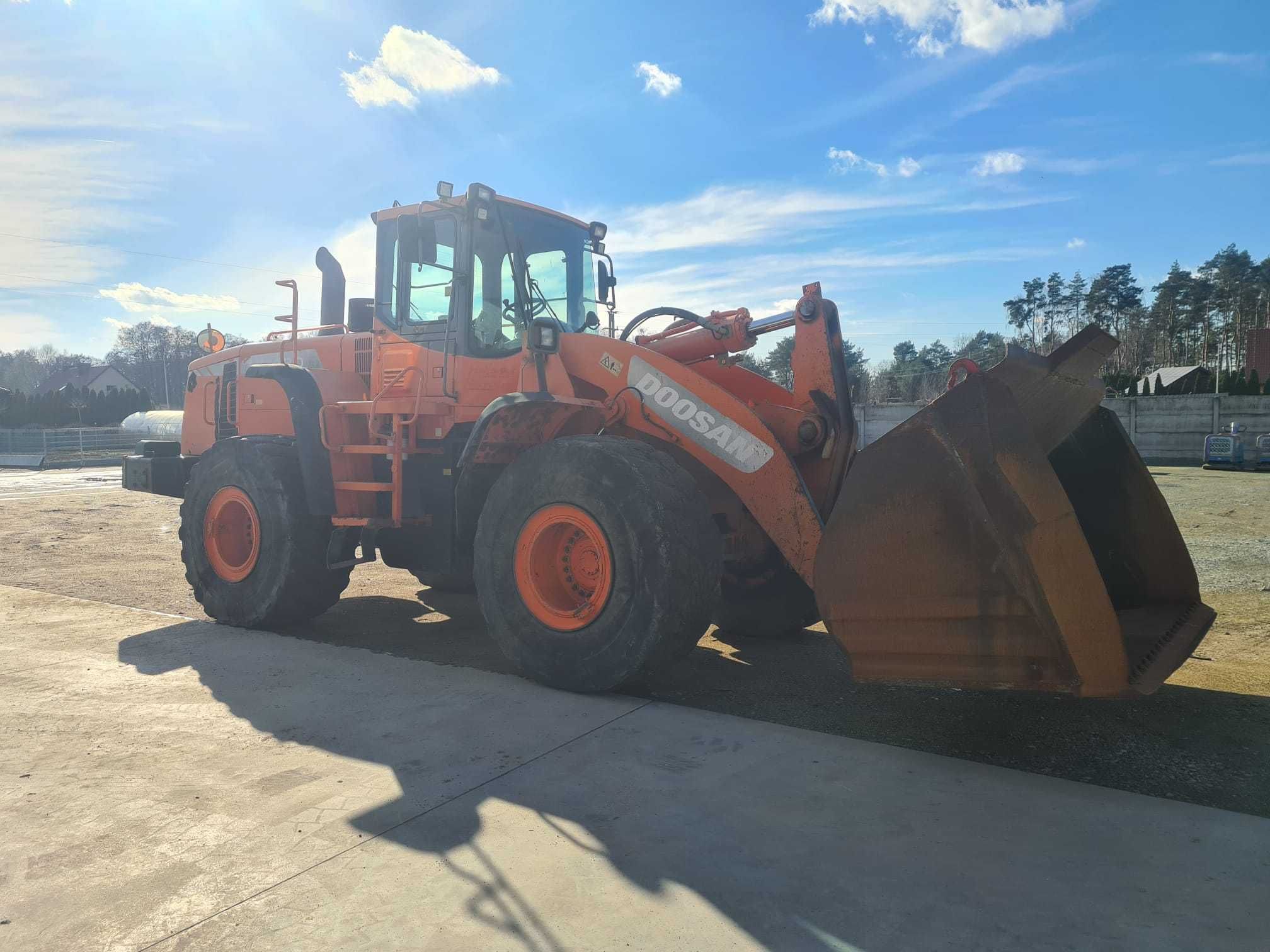 Ładowarka Doosan DL420 Komatsu Wacker Jcb Volvo