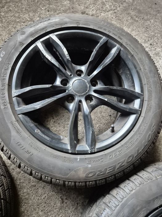 Kóła zimowe BMW 205/60/16 Pirelli