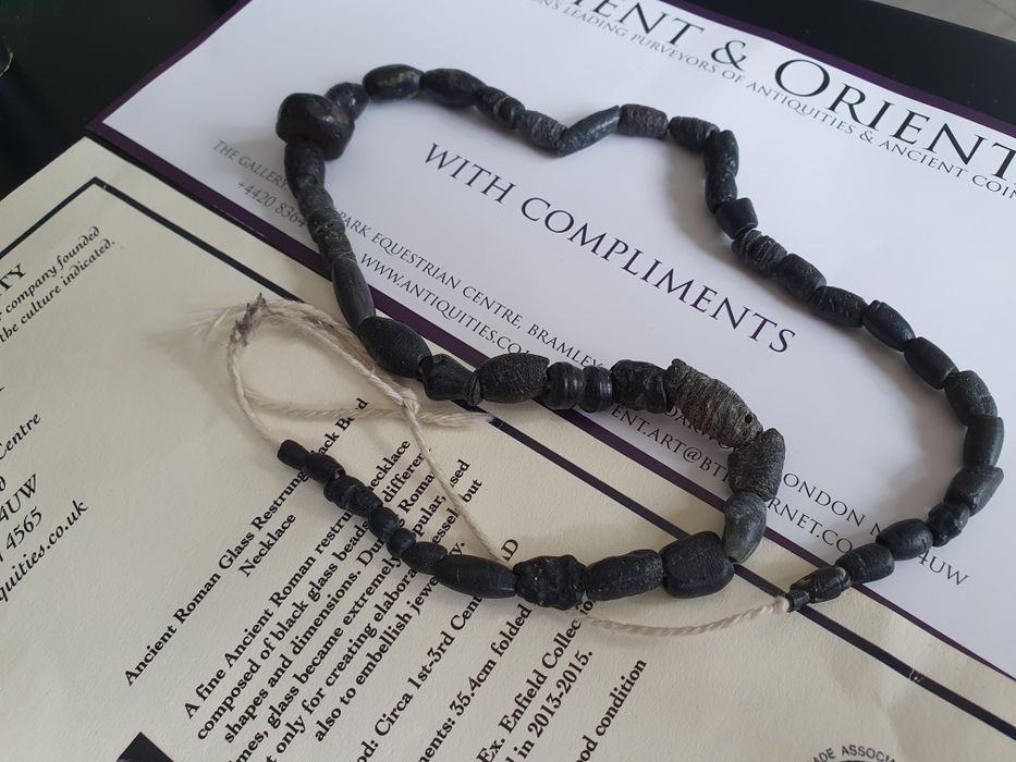 Starożytny łańcuszek rzym szkło