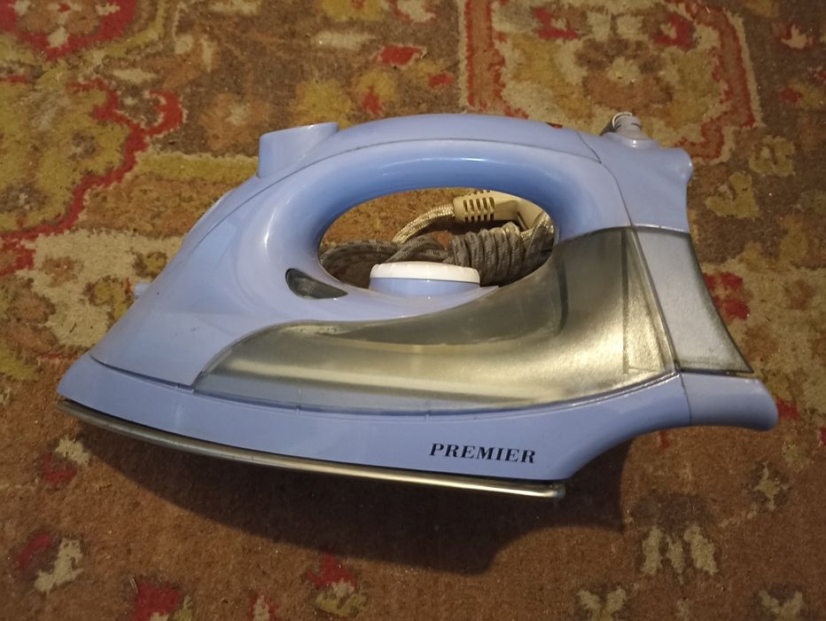 Продам праску Premier