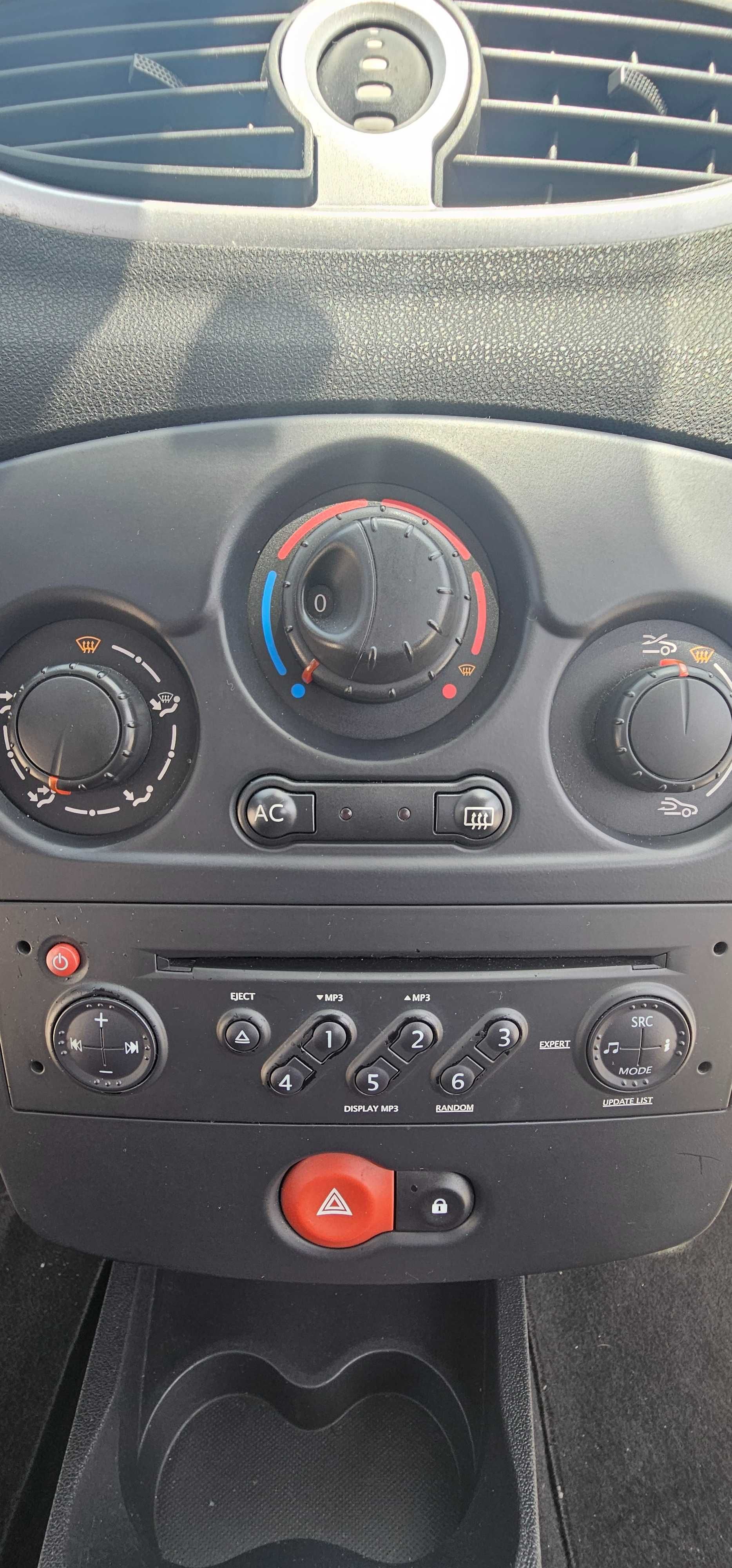 Renault Clio Break 1.2 16v – 101cv – Revisões em dia!